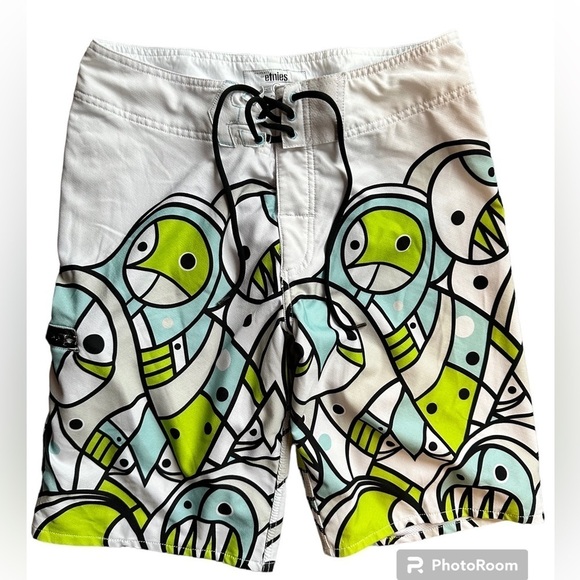 Etnies swim trunks rare  skateboardshorts ! swimsuit size 30 - Picture 2 of 6